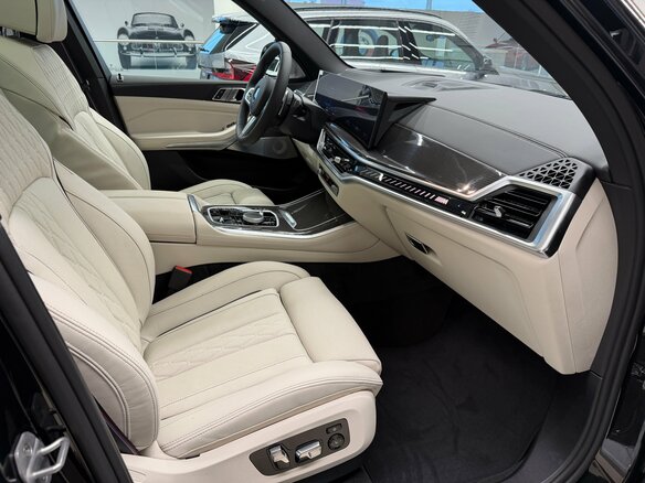 2026 BMW X5 M60i IV (G05/G18) Рестайлинг, чёрный, 19990000 рублей - вид 12