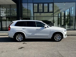 2017 Volvo XC90 II, белый, 3940000 рублей, вид 4