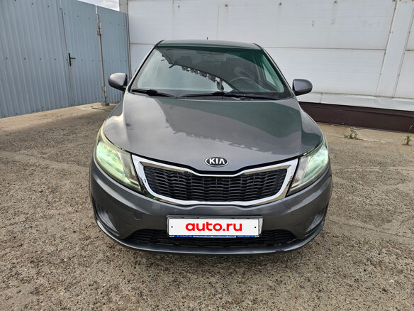 2015 Kia Rio III, серый, 499000 рублей - вид 4