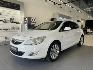 2012 Opel Astra J, белый, 690000 рублей, вид 1