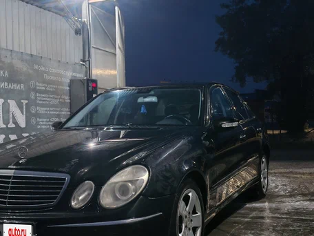 2003 Mercedes-Benz E-Класс 200 III (W211, S211), чёрный, 600000 рублей, вид 1
