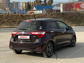 2017 Toyota Vitz III (XP130) Рестайлинг 2, фиолетовый, 985000 рублей, вид 5