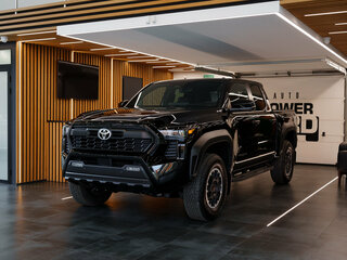 2026 Toyota Tacoma IV, чёрный, 9500000 рублей, вид 3