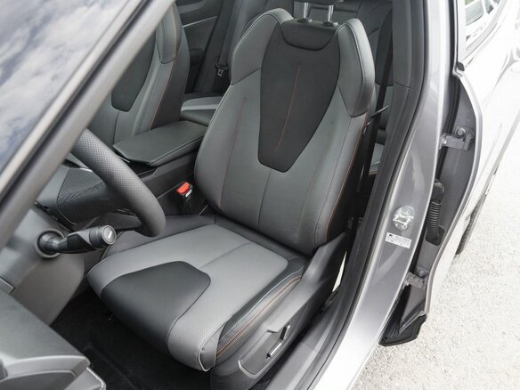 2026 Geely Cityray, серебристый - вид 9