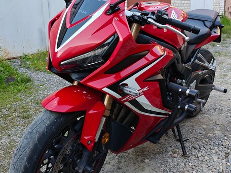 2019 Honda CBR 650R, красный, 850000 рублей, вид 2