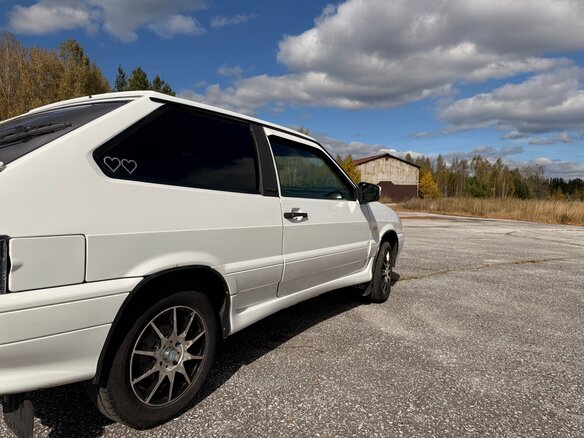 2012 Lada (ВАЗ) 2113, белый, 300000 рублей - вид 8