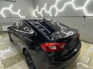 2017 Chevrolet Cruze II, чёрный, 965000 рублей, вид 3