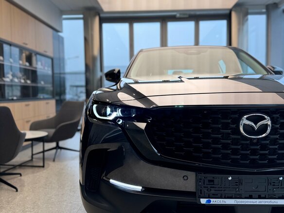2026 Mazda CX-50, чёрный, 3814000 рублей - вид 2