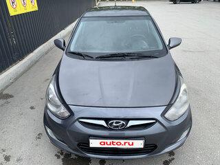 2012 Hyundai Solaris I, чёрный, 690000 рублей, вид 3