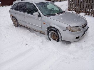 2002 Mazda 323 VI (BJ) Рестайлинг, серебристый, 30000 рублей, вид 1