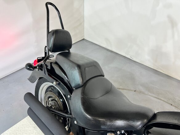 2012 Harley-Davidson Fat Boy, чёрный, 780000 рублей - вид 9