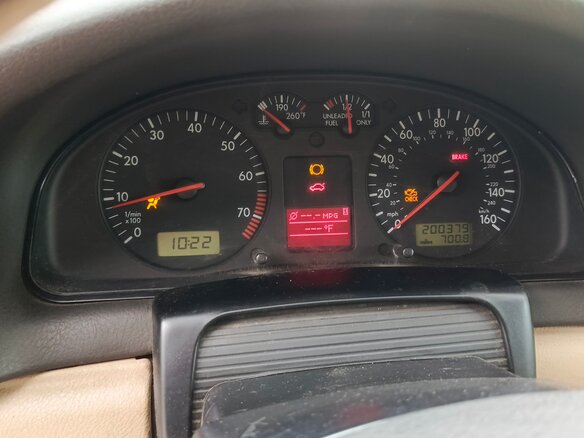 2001 Volkswagen Passat B5, красный, 150000 рублей - вид 5