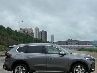 2023 BMW X1 Long 20Li sDrive III (U11/U12), серый, 3720000 рублей, вид 4