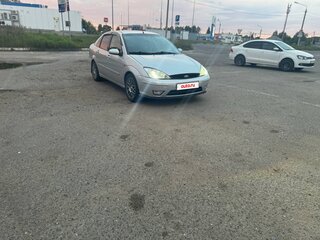 2005 Ford Focus I Рестайлинг, серебристый, 370000 рублей, вид 3