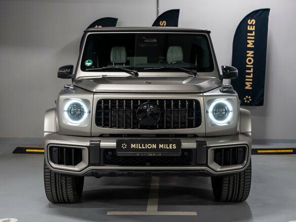 2025 Mercedes-Benz G-Класс AMG 63 AMG II (W465) Рестайлинг, серый - вид 2