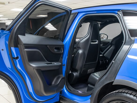 2019 Jaguar F-Pace SVR I, голубой, 7400166 рублей - вид 7