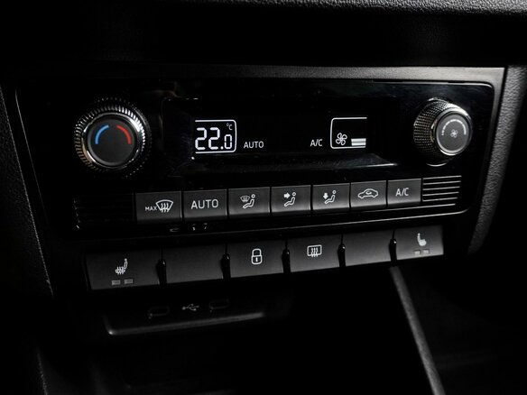 2021 Skoda Rapid II, чёрный, 1696000 рублей - вид 13