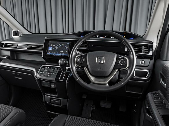 2015 Honda Stepwgn Spada V, чёрный, 1849000 рублей - вид 5
