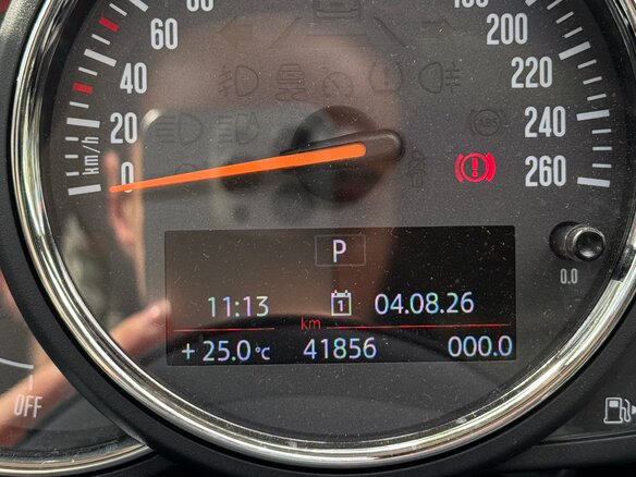 2017 Mini Hatch Cooper III (F55/F56), серый, 1999999 рублей - вид 10