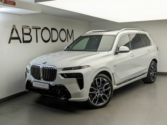 2025 BMW X7 40i I (G07) Рестайлинг, белый, 17500000 рублей