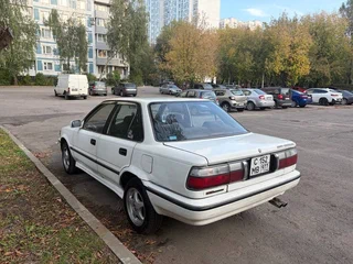 1989 Toyota Corolla VI (E90), белый, 230000 рублей, вид 5