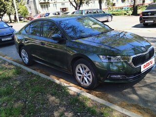 2020 Skoda Octavia IV (A8), зелёный, 2225000 рублей, вид 2