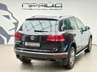 2015 Volkswagen Touareg II Рестайлинг, чёрный, 2349900 рублей, вид 2