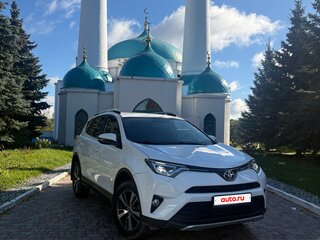 2018 Toyota RAV4 IV (XA40) Рестайлинг, белый, 1800000 рублей, вид 2