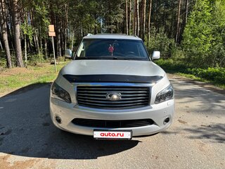 2011 Infiniti QX56 II, серебристый, 1900000 рублей, вид 2