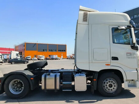 2024 Dongfeng GX, белый, 8650000 рублей, вид 5