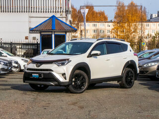 2018 Toyota RAV4 IV (XA40) Рестайлинг, белый, 2669000 рублей, вид 1