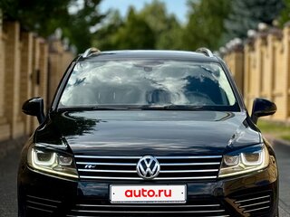 2016 Volkswagen Touareg II Рестайлинг, чёрный, 3500000 рублей, вид 2
