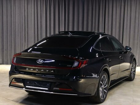 2021 Hyundai Sonata VIII (DN8), чёрный, 2099000 рублей, вид 2
