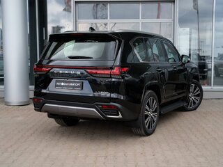 2026 Lexus LX 600 IV, чёрный, 19099900 рублей, вид 3