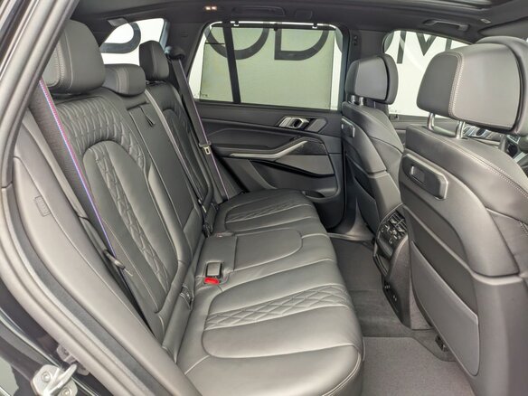 2025 BMW X5 40i IV (G05/G18) Рестайлинг, чёрный, 14990000 рублей - вид 22
