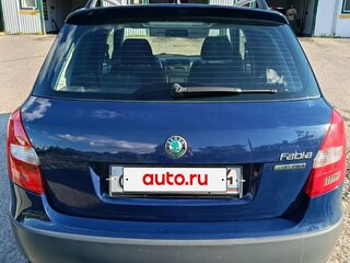 2011 Skoda Fabia Scout II Рестайлинг, синий, 550000 рублей, вид 2