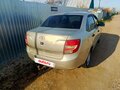 2013 Lada (ВАЗ) Granta I, серебристый, 220000 рублей - вид 2