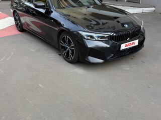 2022 BMW 3 серии 320i VII (G2x) Рестайлинг, чёрный, 5500000 рублей, вид 5