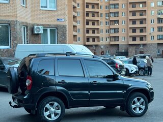 2017 Chevrolet Niva I Рестайлинг, чёрный, 980000 рублей, вид 5