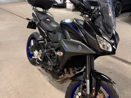 2019 Yamaha MT-09 Tracer (FJ-09), чёрный, 1200000 рублей, вид 1