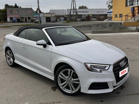 2017 Audi A3 III (8V) Рестайлинг, белый, 2100000 рублей, вид 2