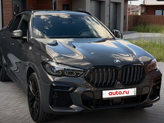 2021 BMW X6 40d III (G06), серый, 8400000 рублей, вид 3