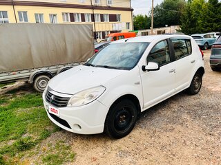 2013 Renault Sandero I, белый, 419000 рублей, вид 1