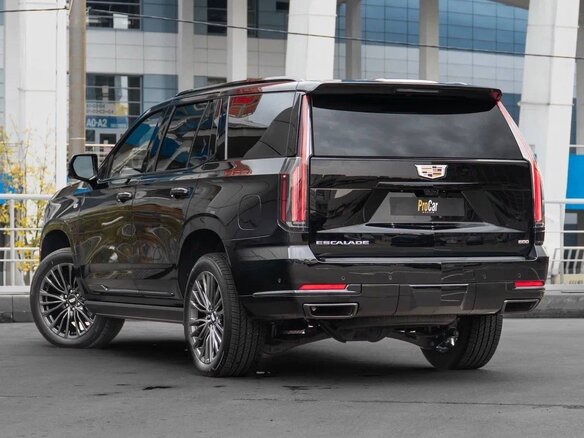 2025 Cadillac Escalade V Рестайлинг, чёрный, 21990000 рублей - вид 6