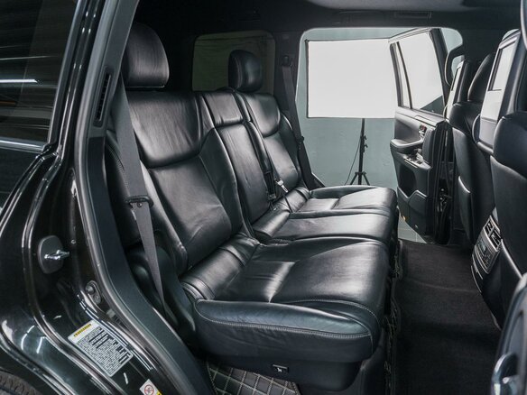 2015 Lexus LX 570 III Рестайлинг, чёрный - вид 6