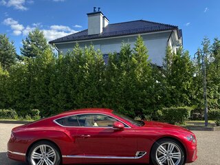 2019 Bentley Continental GT III, красный, 18500000 рублей, вид 4