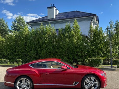 2019 Bentley Continental GT III, красный, 17800000 рублей, вид 4