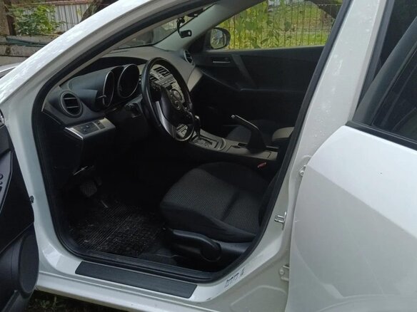 2011 Mazda 3 II (BL) Рестайлинг, белый - вид 7