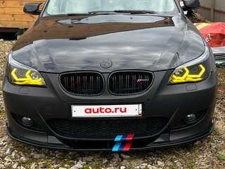 2005 BMW 5 серии 525i V (E60/E61), чёрный, 900000 рублей, вид 2
