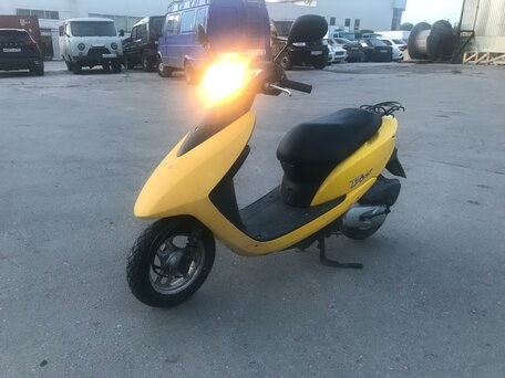 2003 Honda Dio, жёлтый, 75000 рублей, вид 1